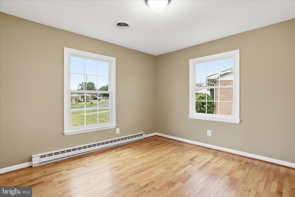 126 MEADOWBROOK