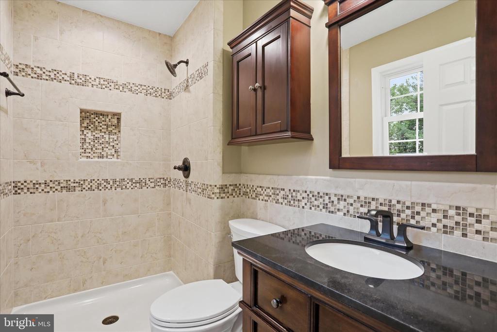 126 MEADOWBROOK