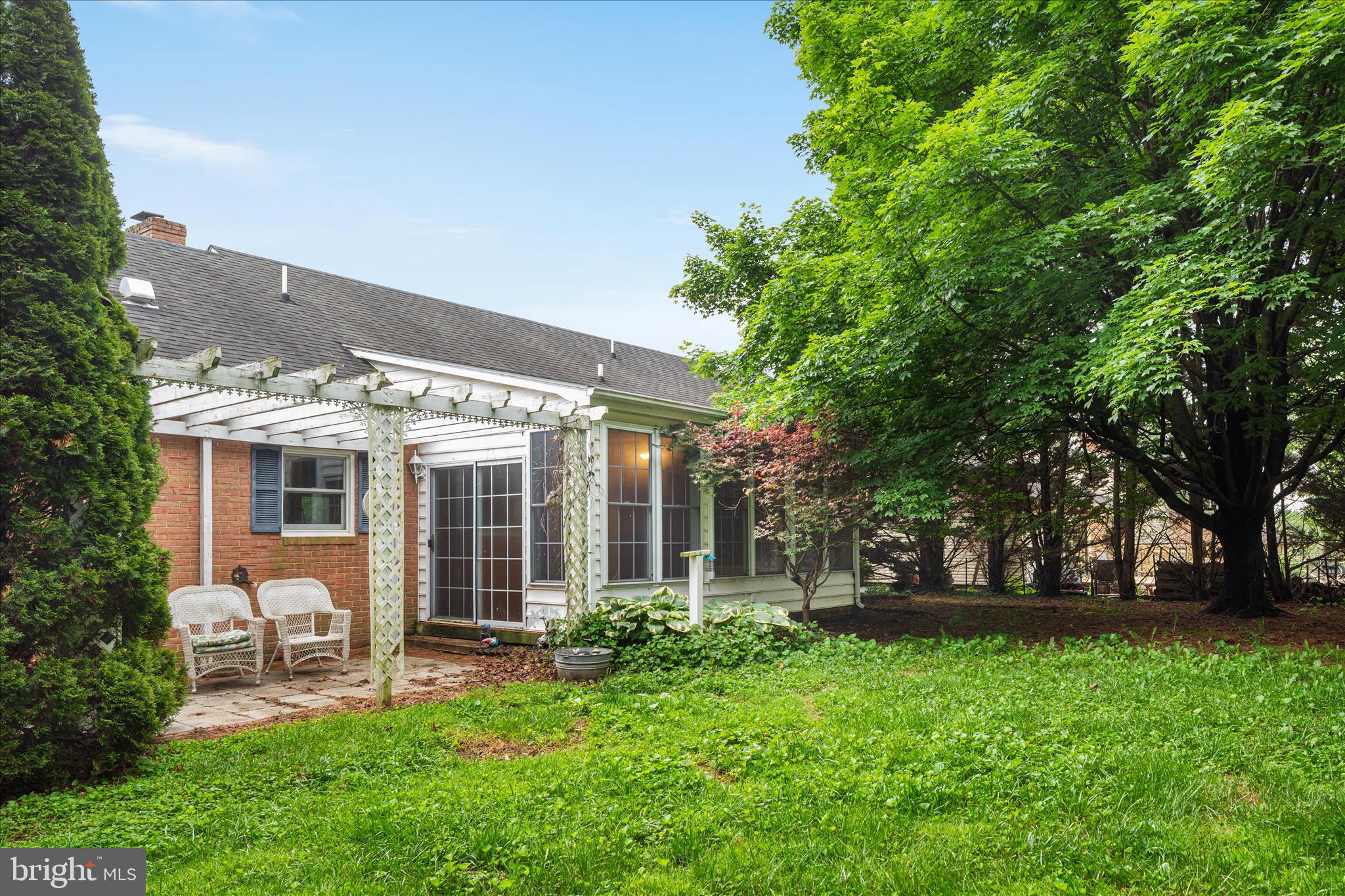 111 WYTHE AVENUE