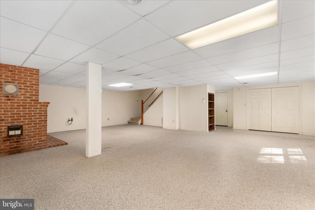 179 WOODRIDGE LANE