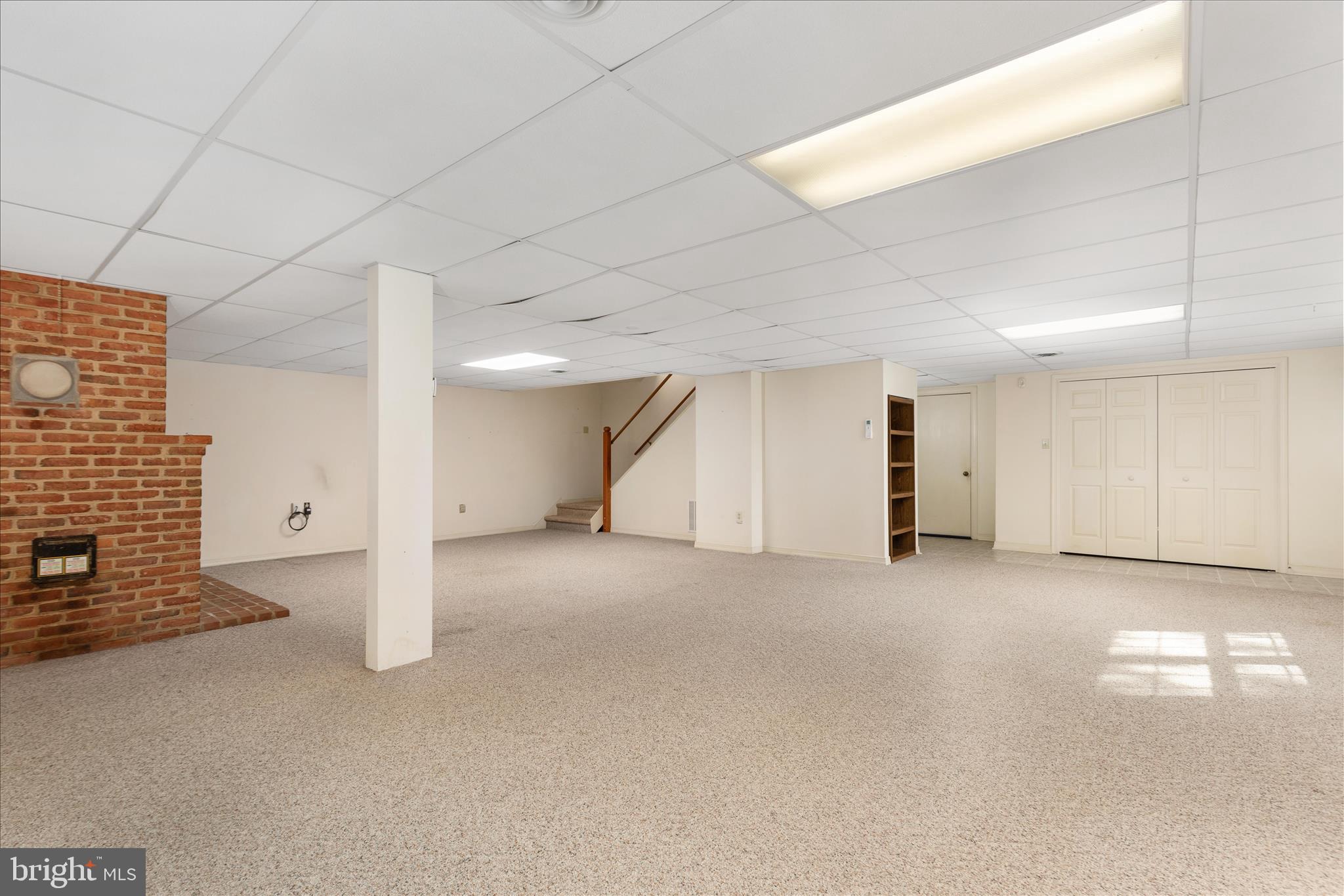 179 WOODRIDGE LANE