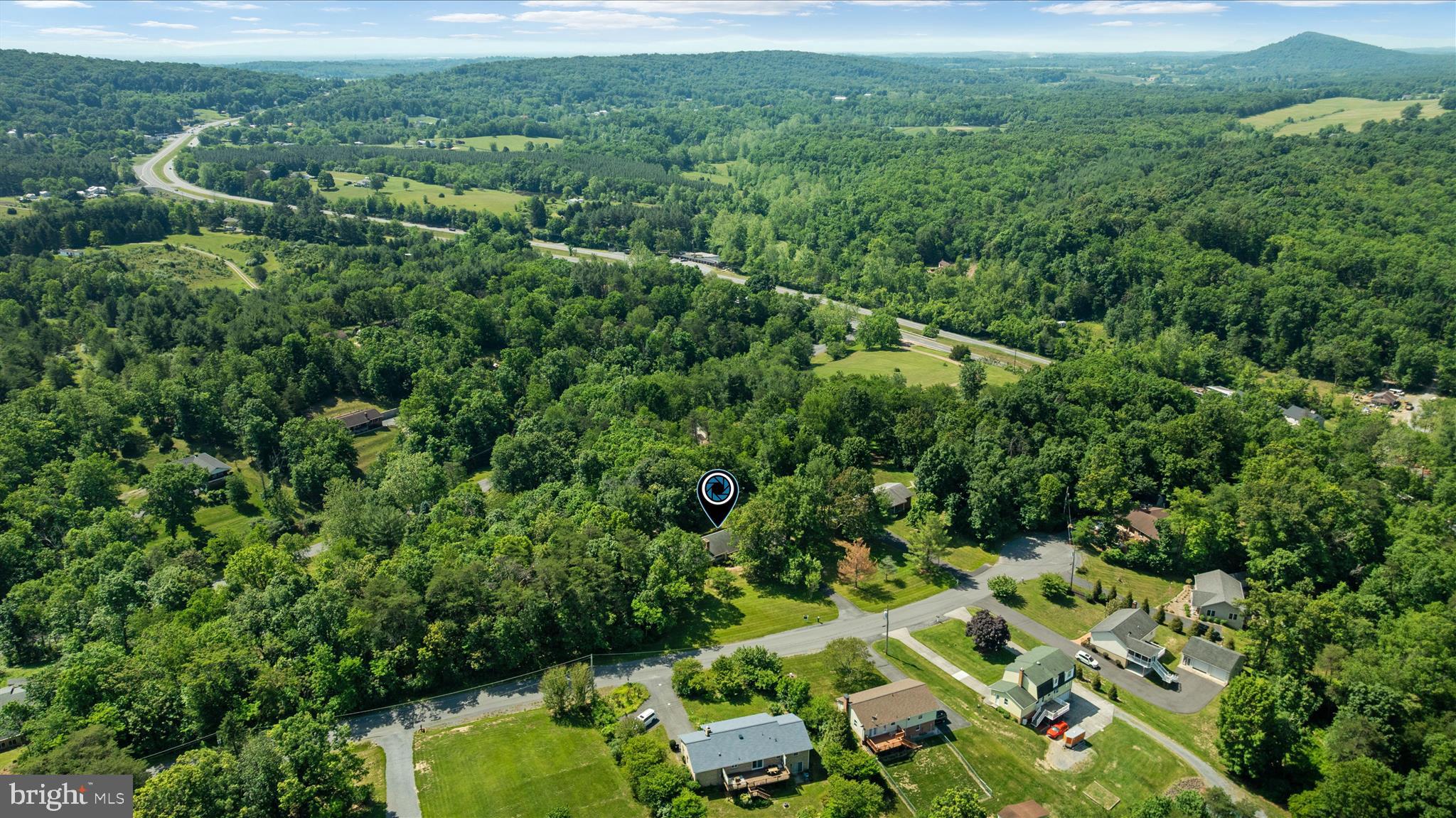 179 WOODRIDGE LANE