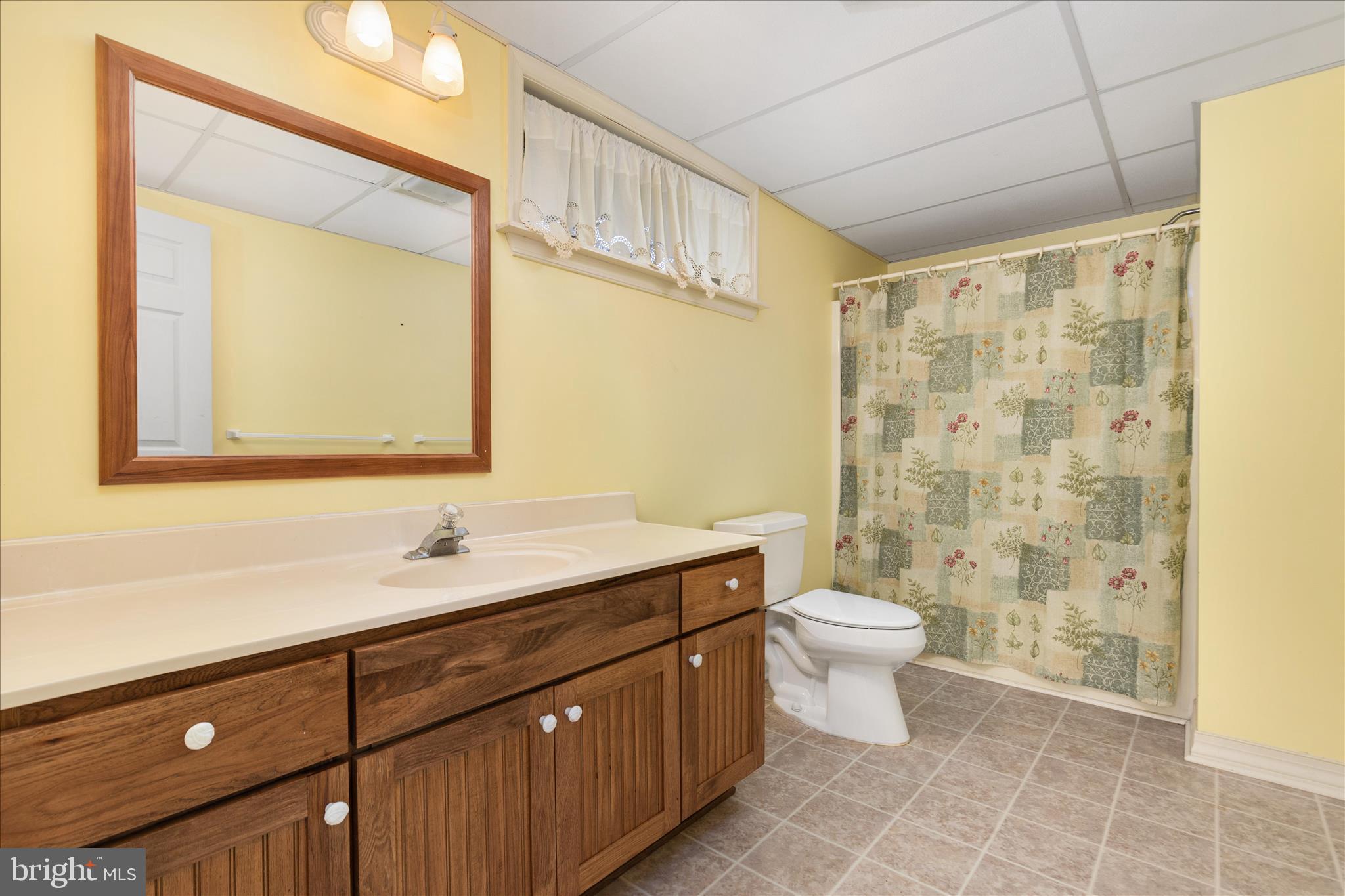 179 WOODRIDGE LANE