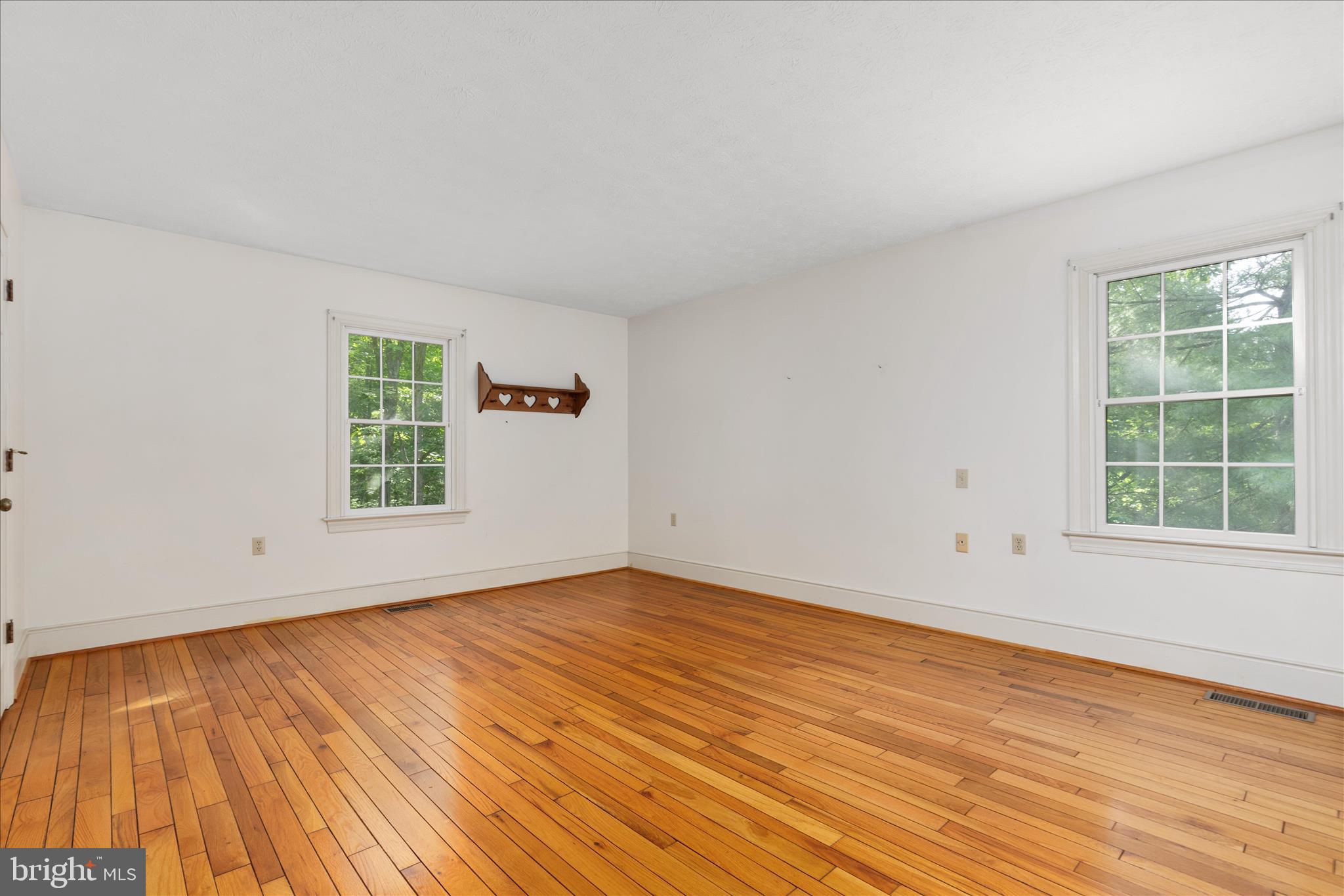 179 WOODRIDGE LANE