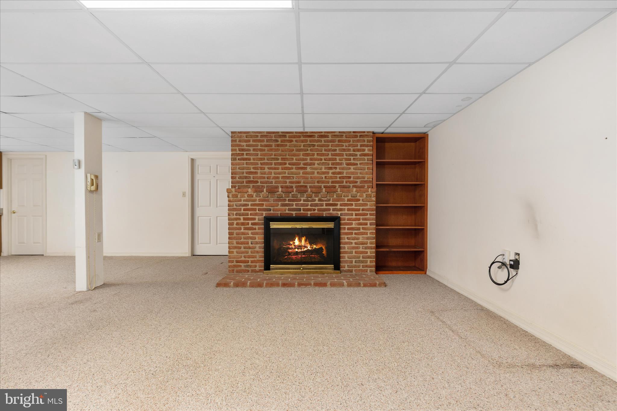 179 WOODRIDGE LANE