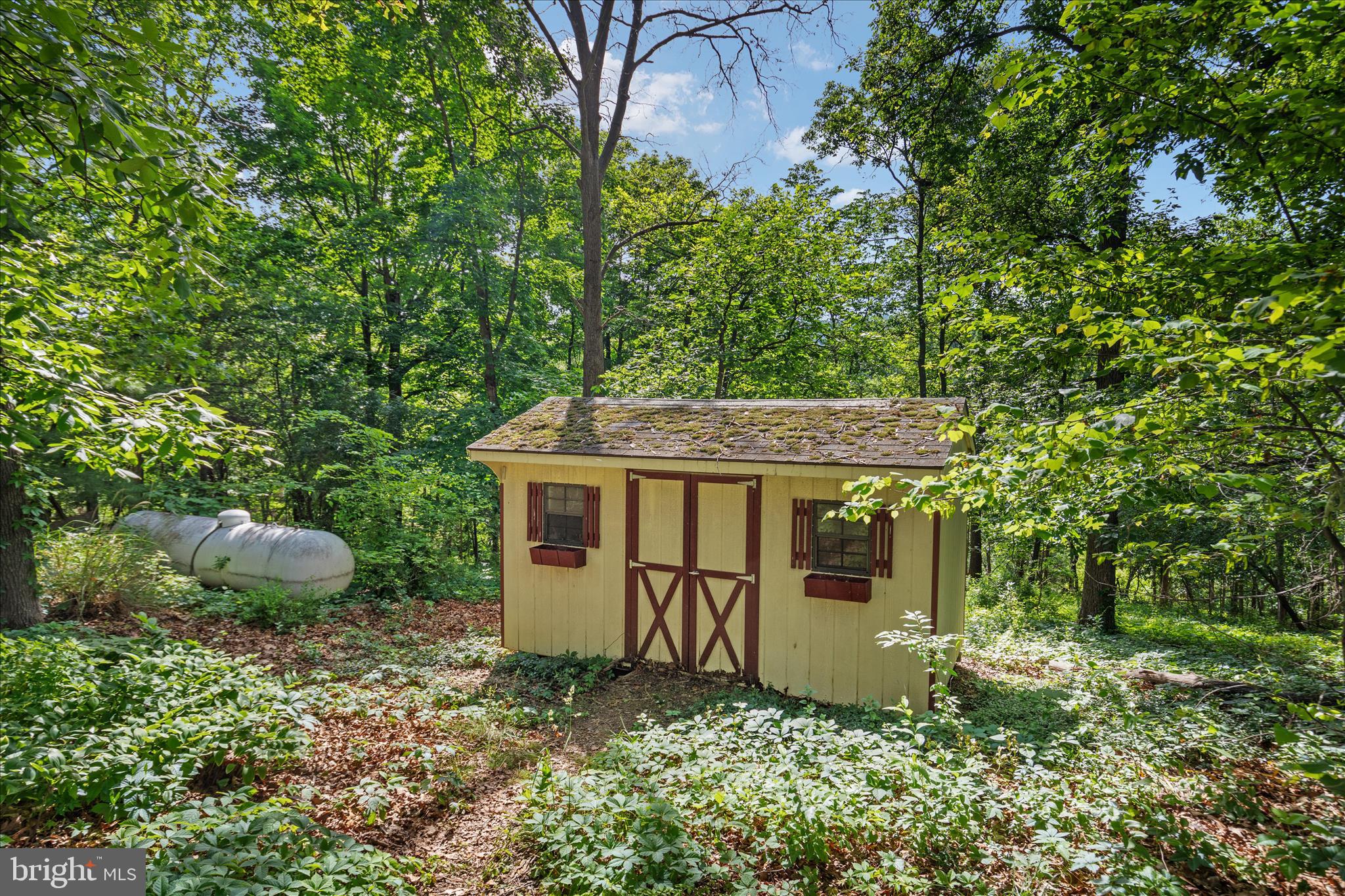 179 WOODRIDGE LANE