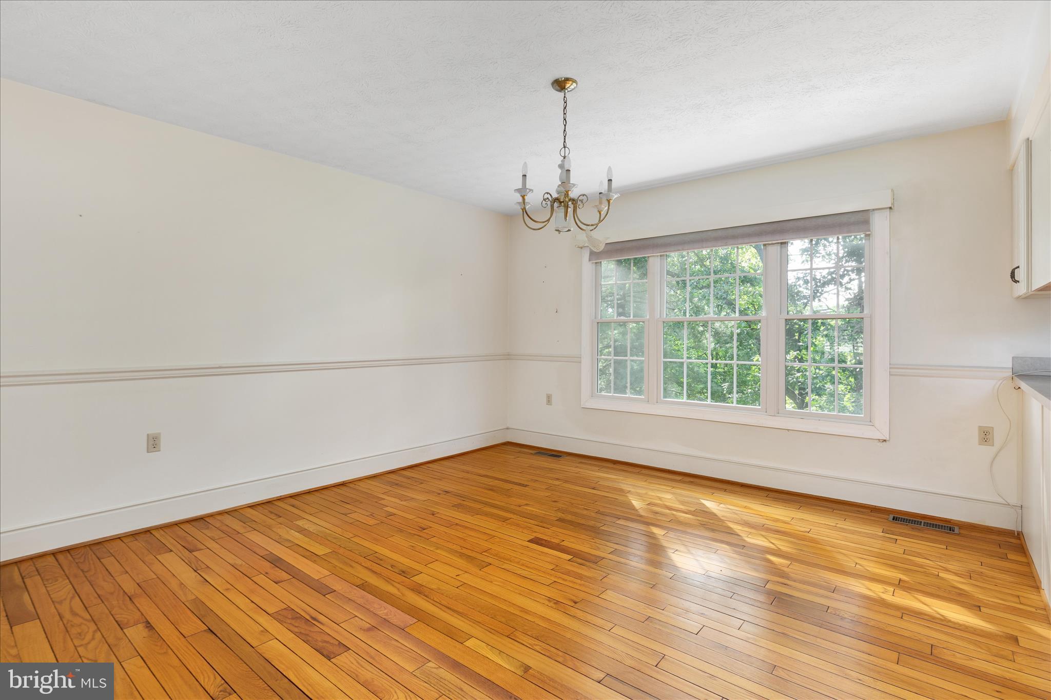 179 WOODRIDGE LANE