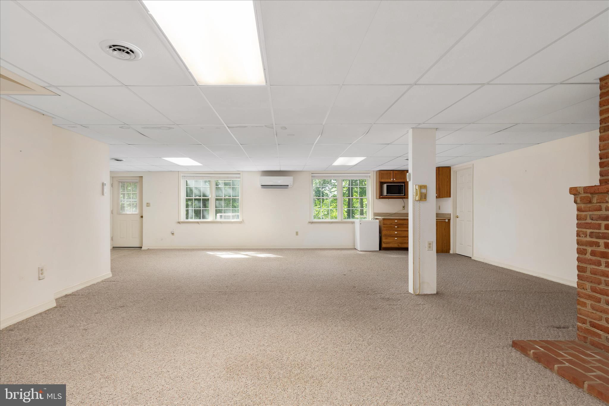 179 WOODRIDGE LANE