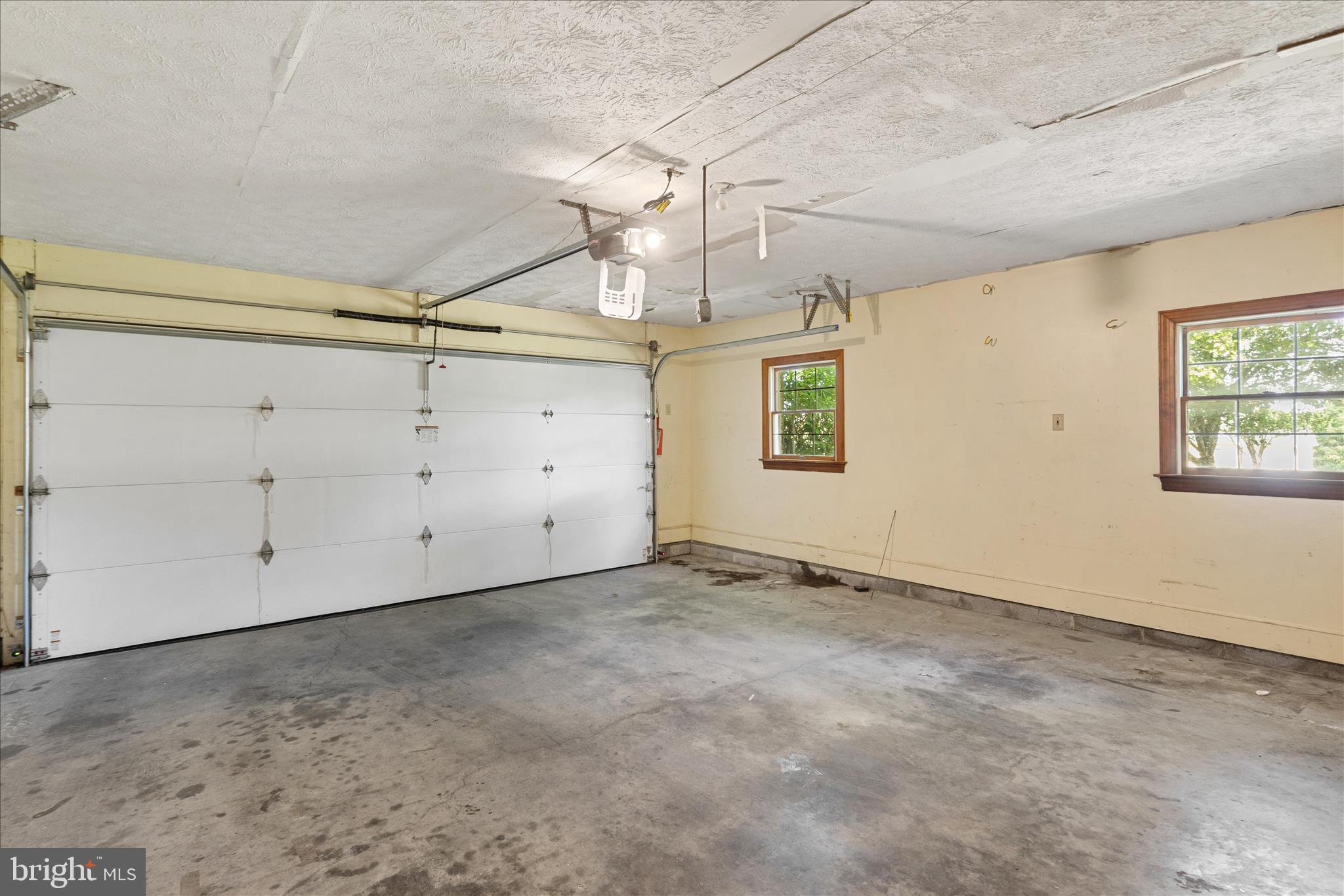 179 WOODRIDGE LANE