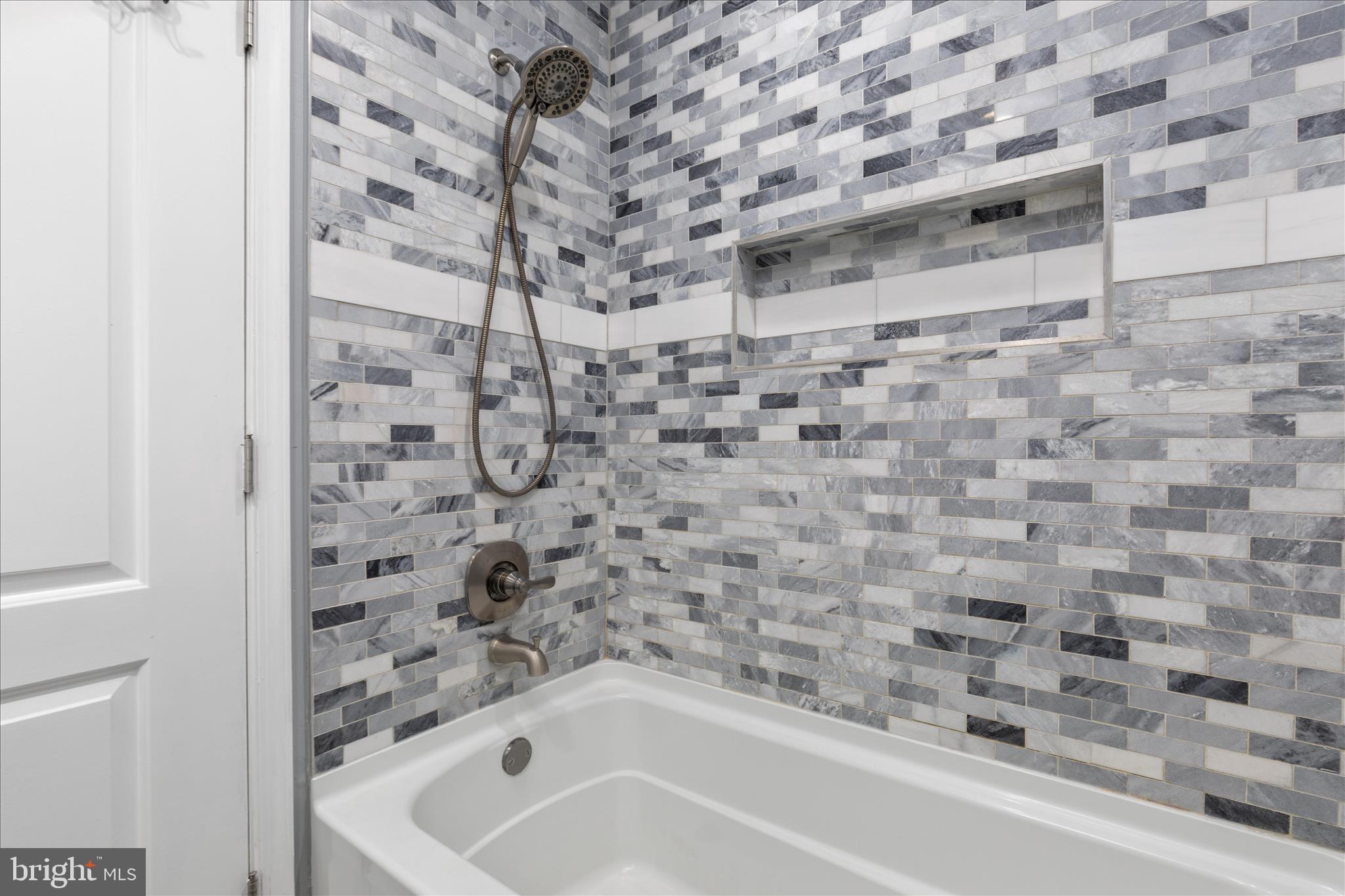 224 FREDERICKTOWNE DRIVE
