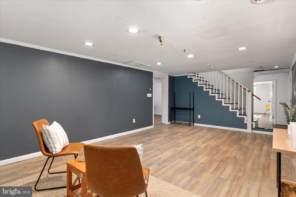 224 FREDERICKTOWNE DRIVE