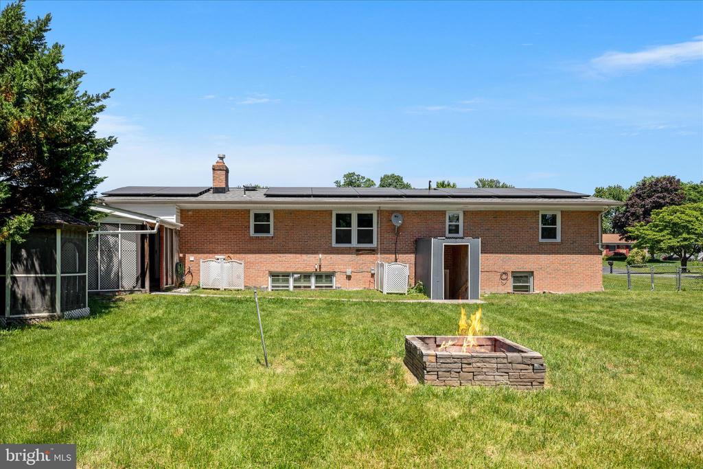 224 FREDERICKTOWNE DRIVE