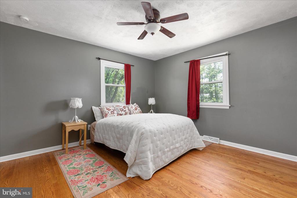 224 FREDERICKTOWNE DRIVE
