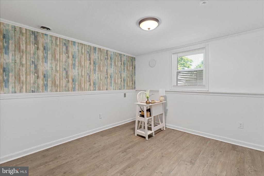 224 FREDERICKTOWNE DRIVE