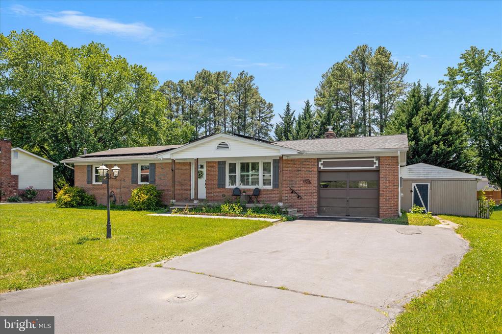 224 FREDERICKTOWNE DRIVE