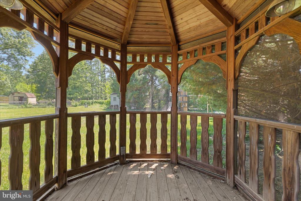 224 FREDERICKTOWNE DRIVE