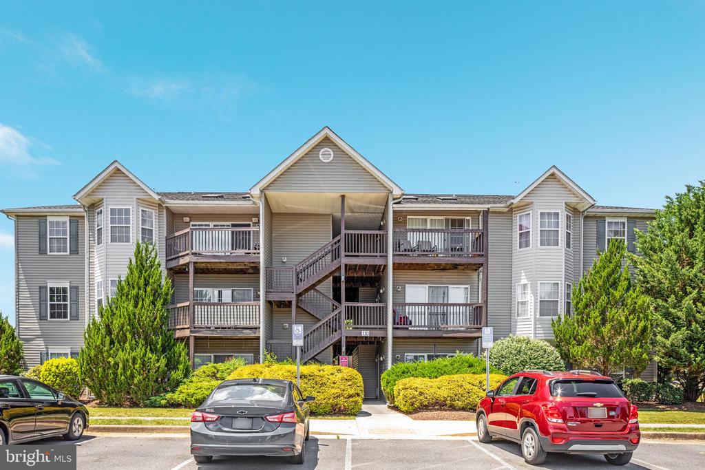 110 BROOKLAND COURT 10