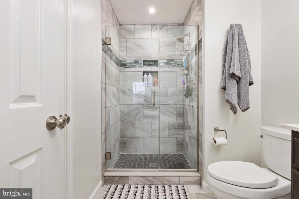 110 BROOKLAND COURT 10