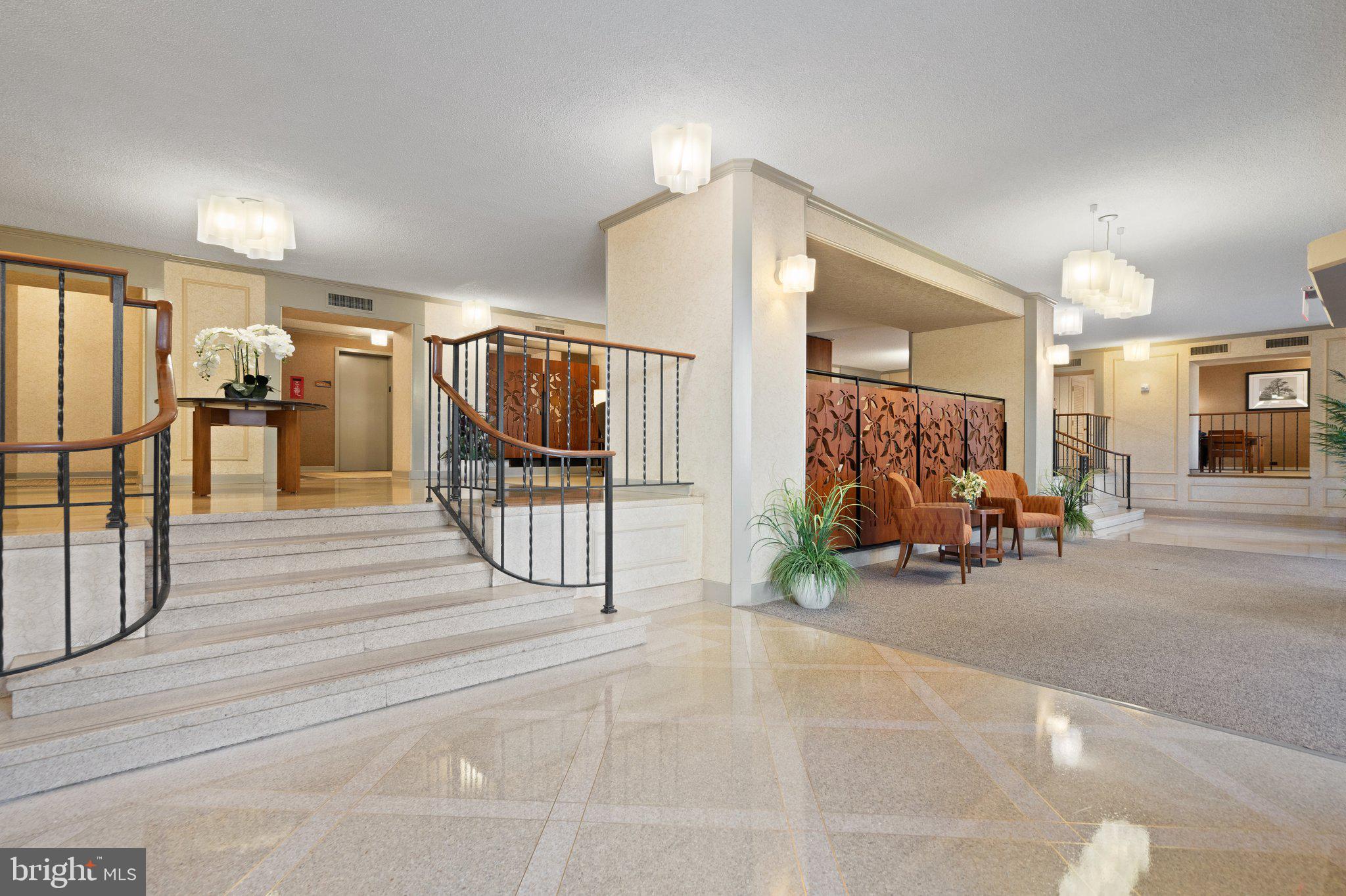 5904 Mount Eagle Dr #1514