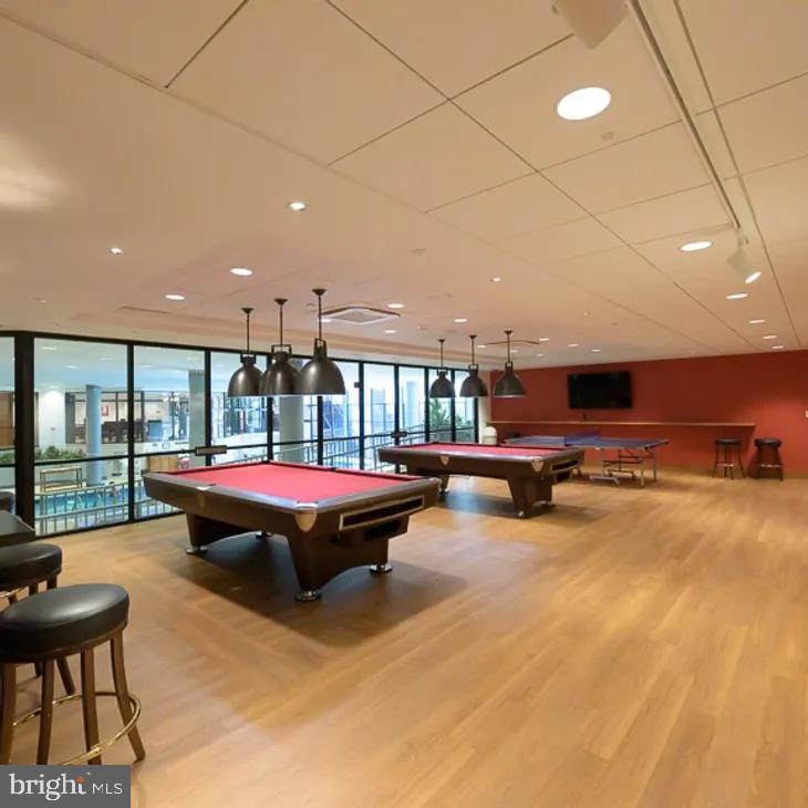 5904 Mount Eagle Dr #1514