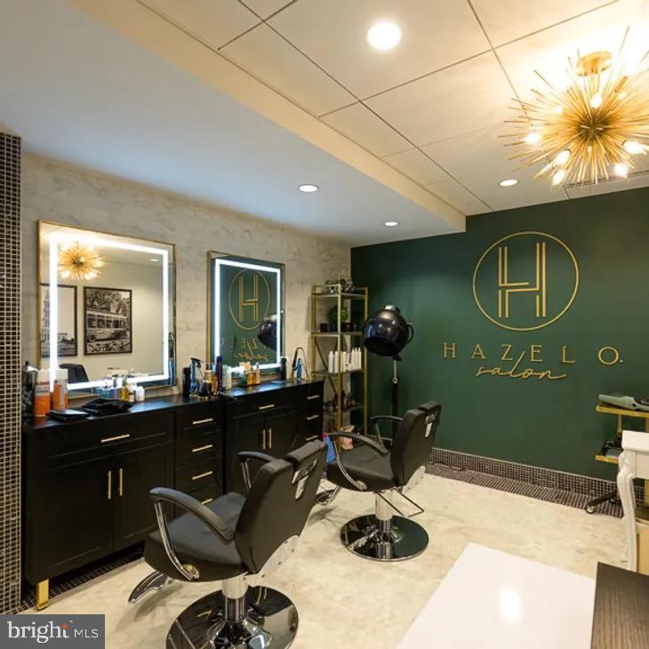 5904 Mount Eagle Dr #1514