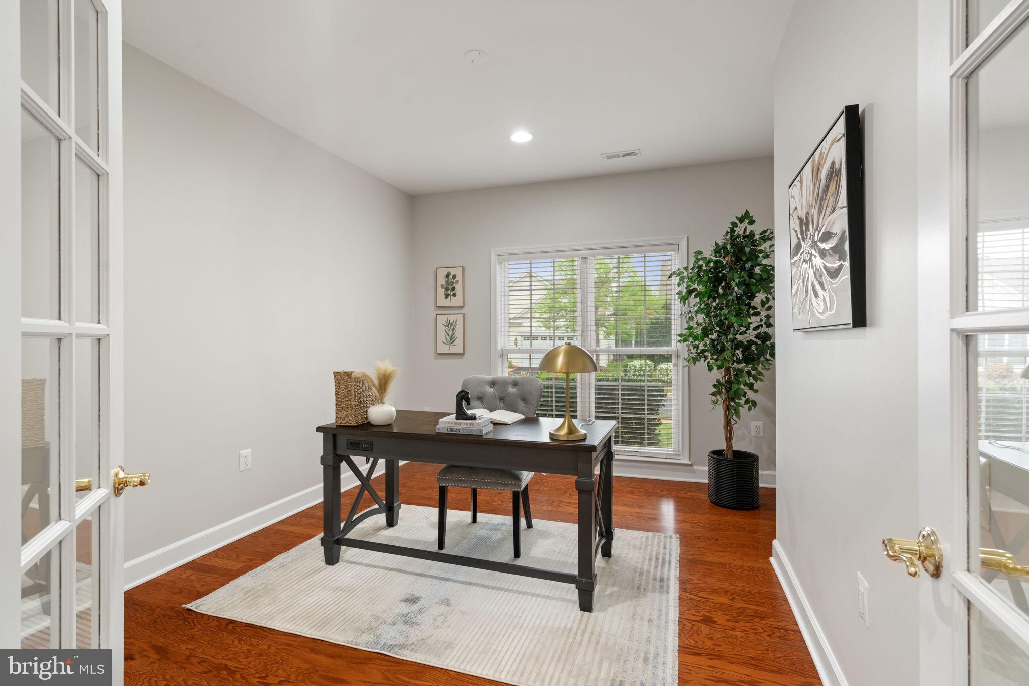 20638 Golden Ridge Dr
