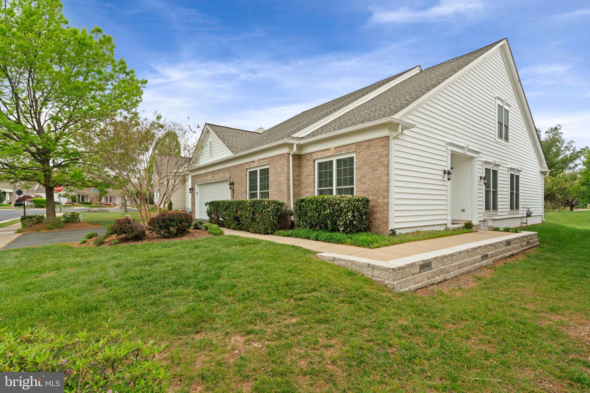 20638 Golden Ridge Dr