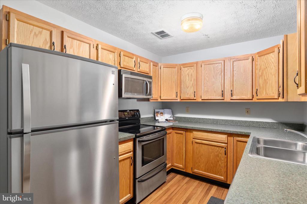 185 HAILEY LANE H6