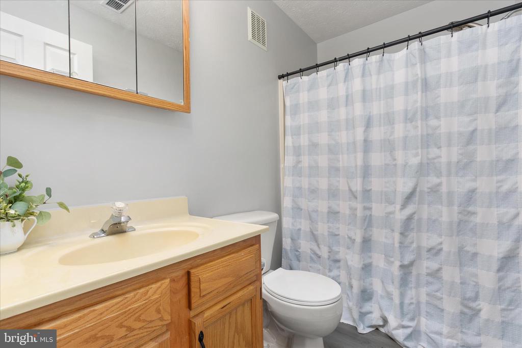 185 HAILEY LANE H6