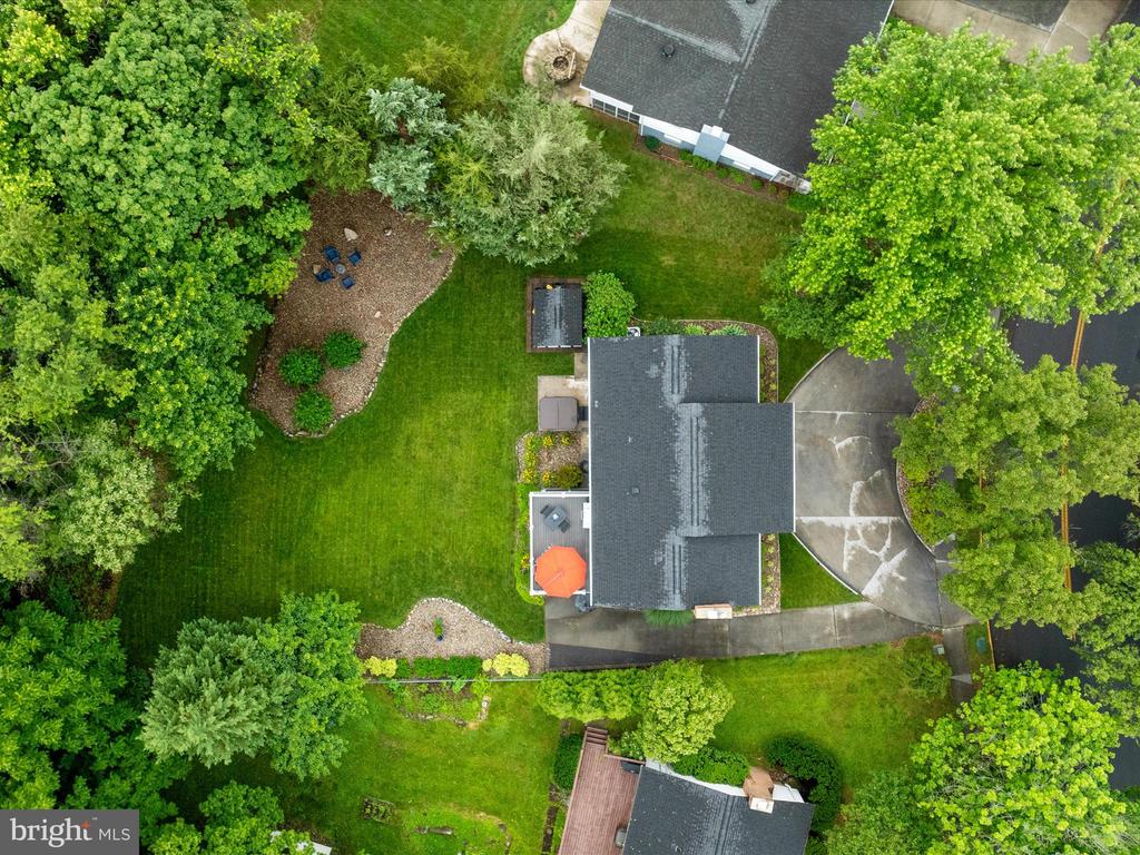 553 Bellview Ave