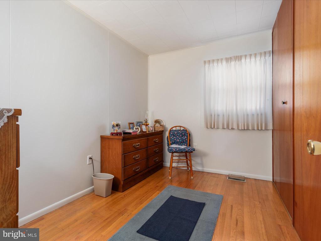 1306 Whittier Ave