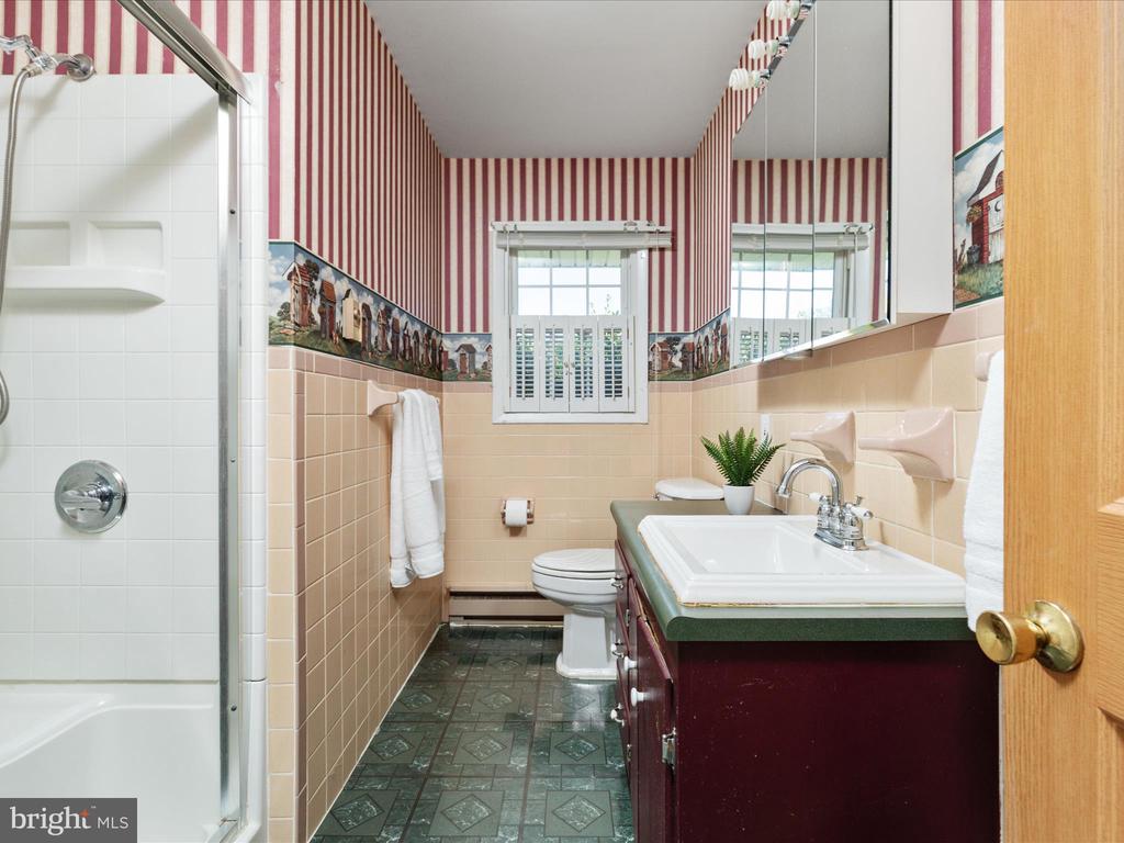 342 Lanny Dr