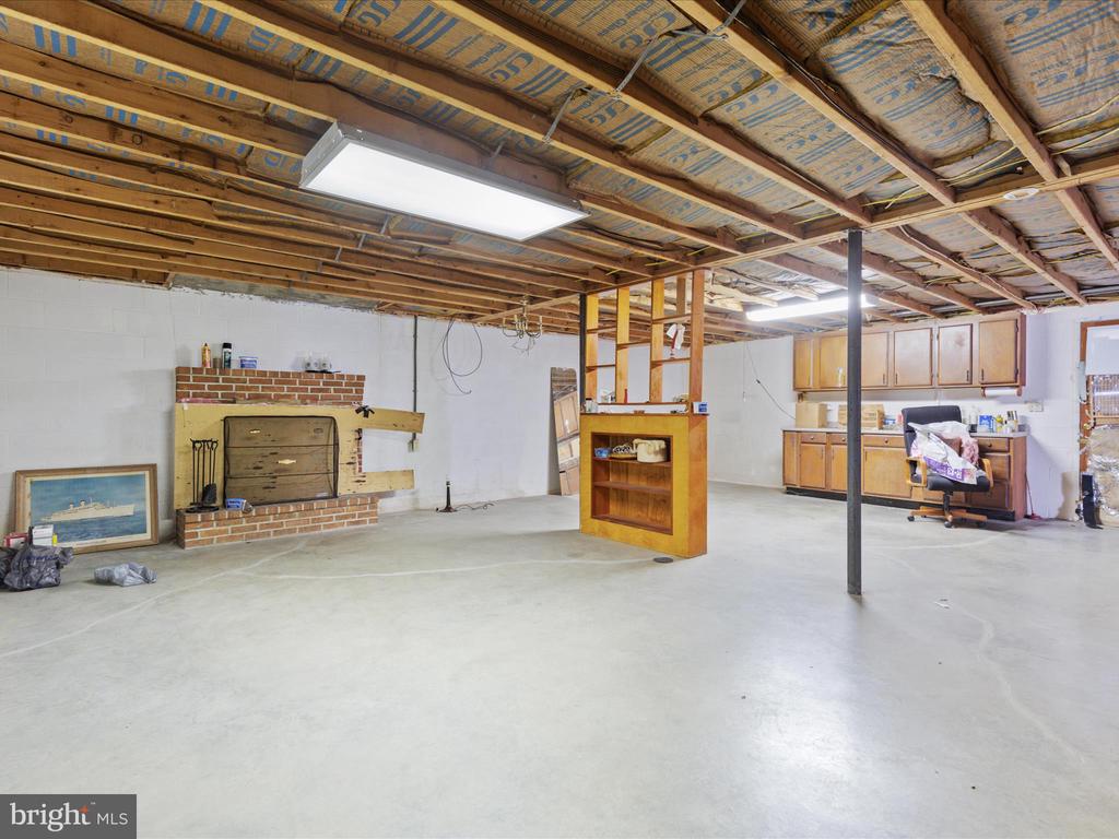 342 Lanny Dr