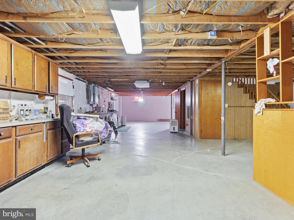 342 Lanny Dr