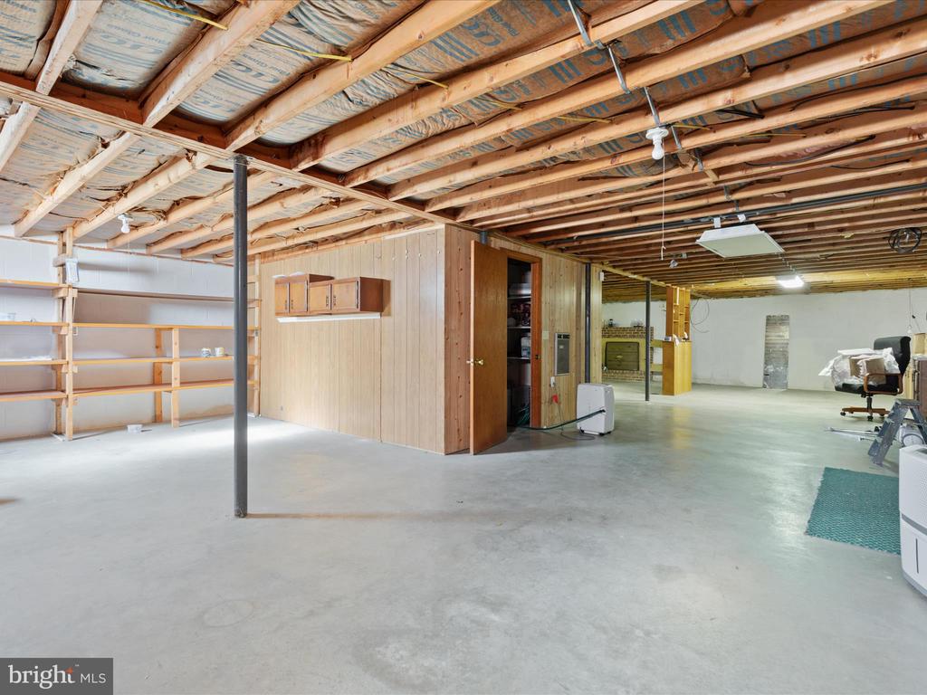 342 Lanny Dr