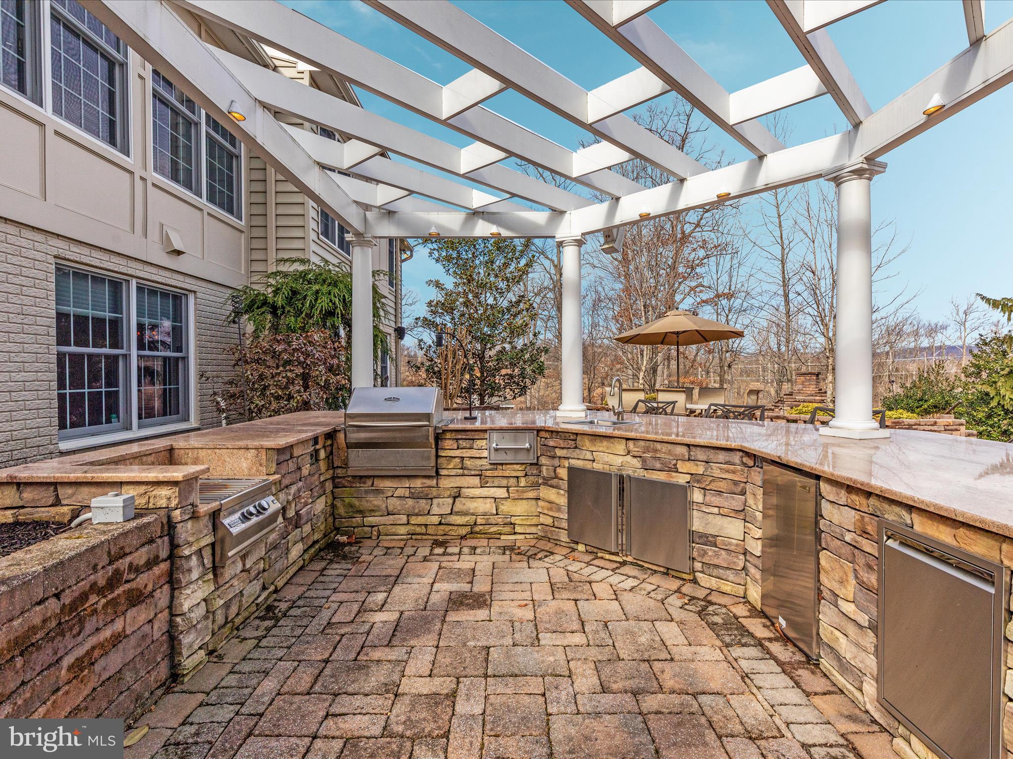 1869 Clayton Ridge Dr