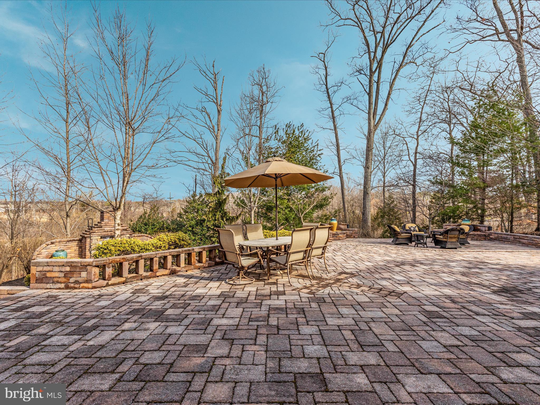 1869 Clayton Ridge Dr