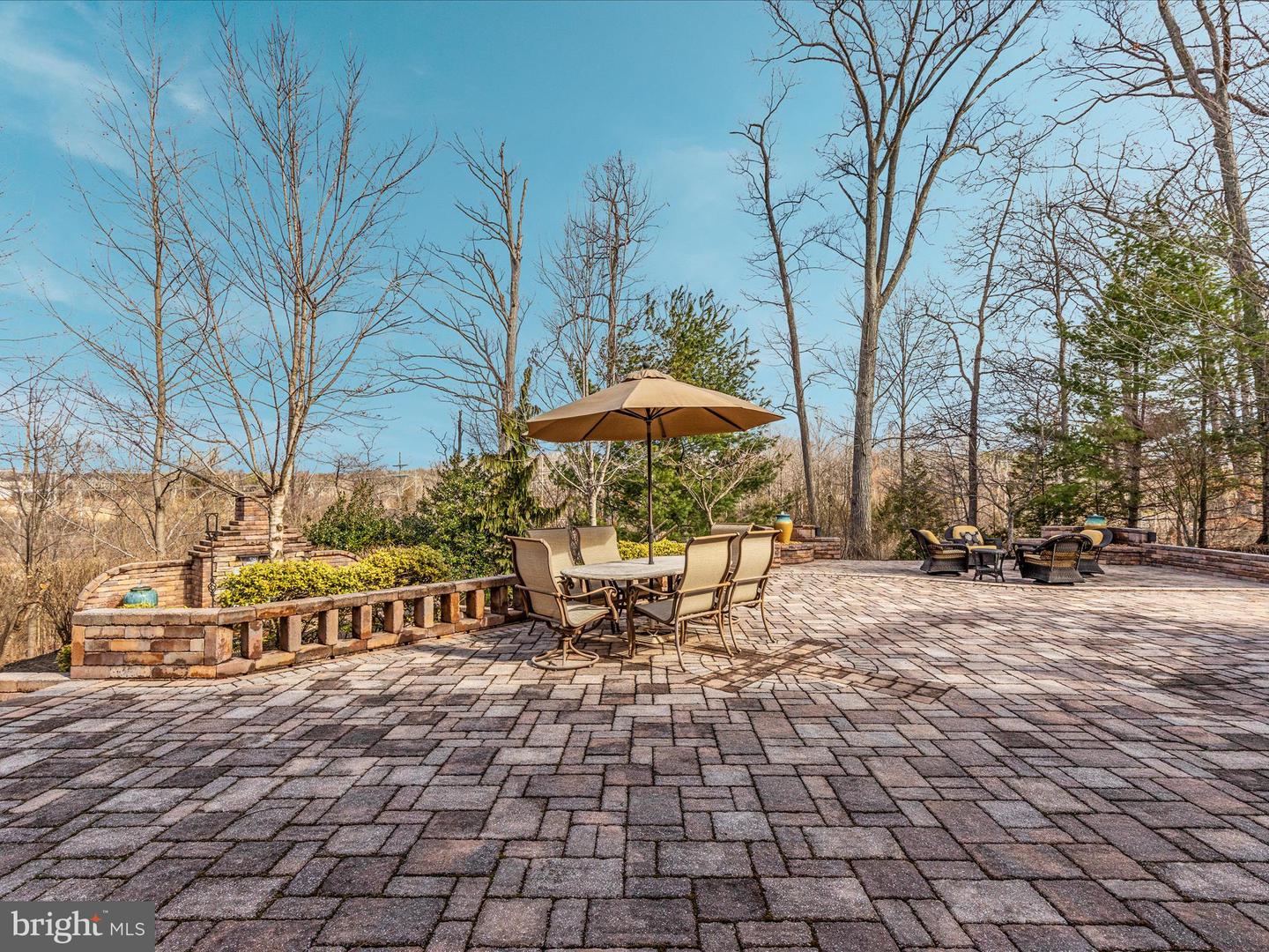 1869 Clayton Ridge Dr