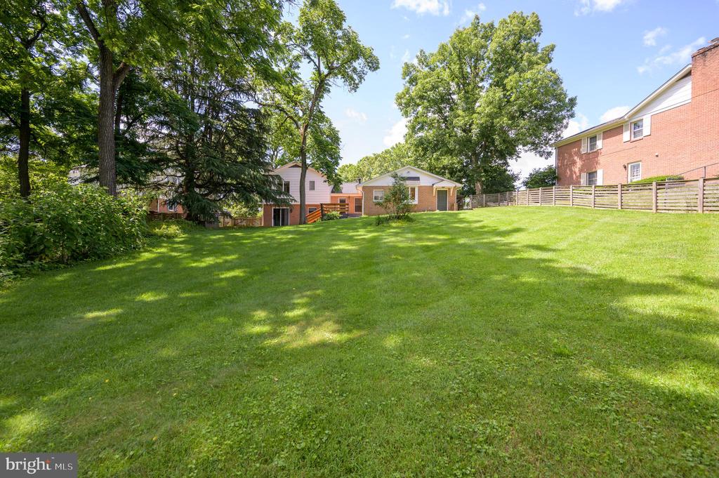1104 Milroy Ct