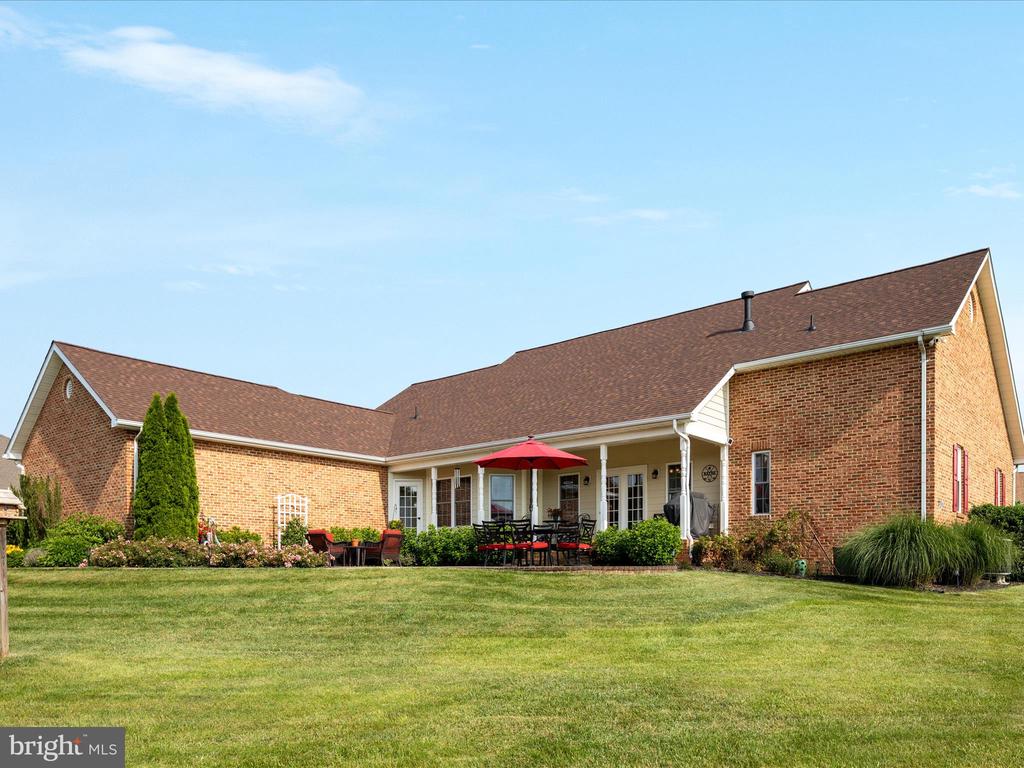111 Jackson Pl