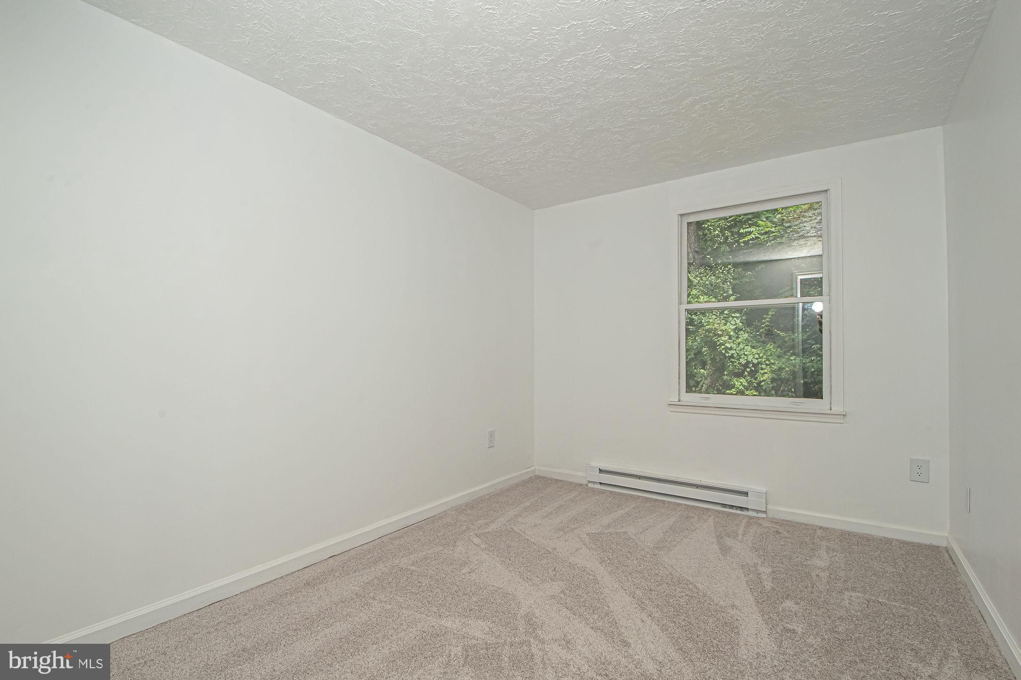 302 SUMMIT POINT DRIVE