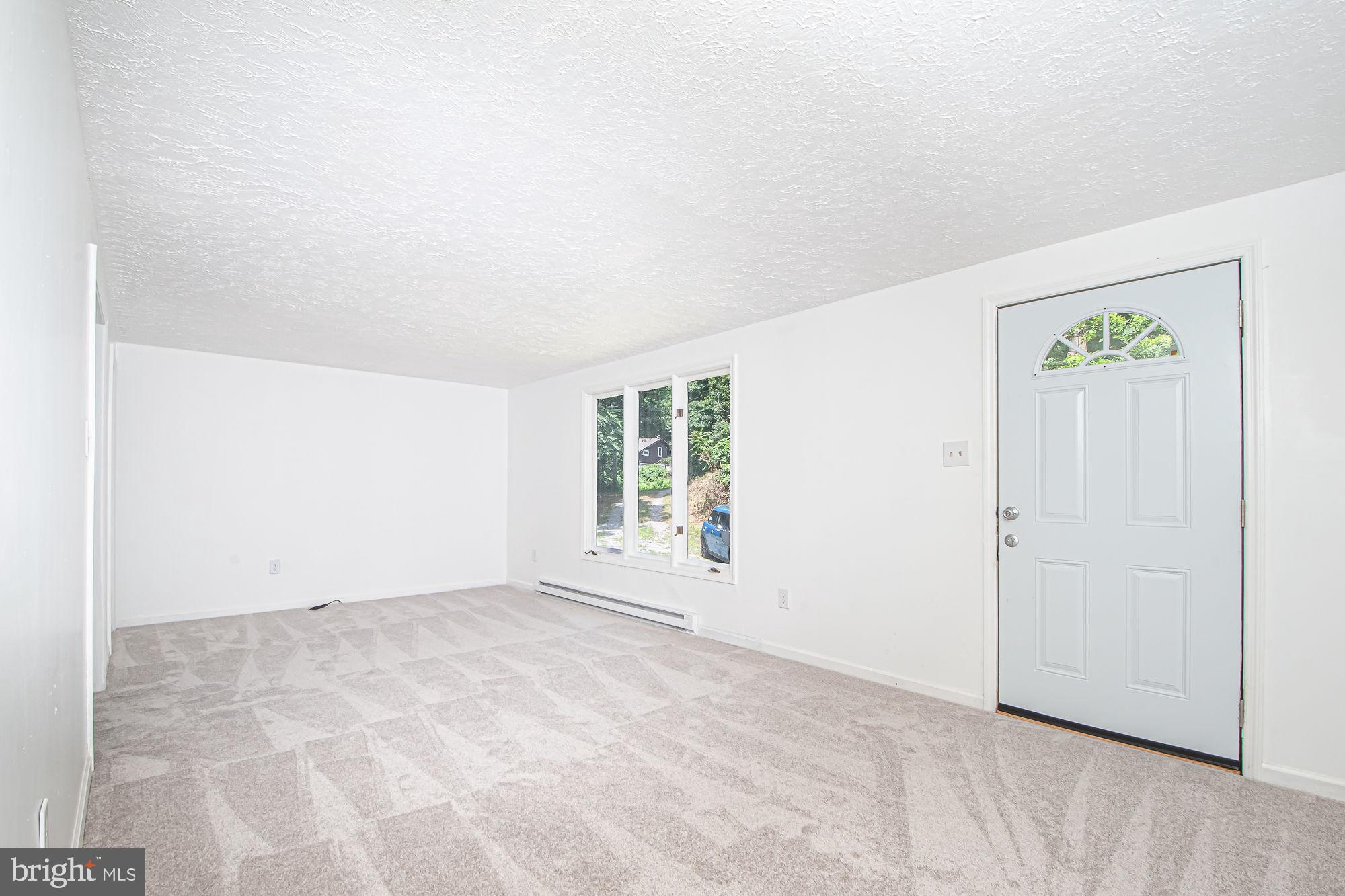 302 SUMMIT POINT DRIVE