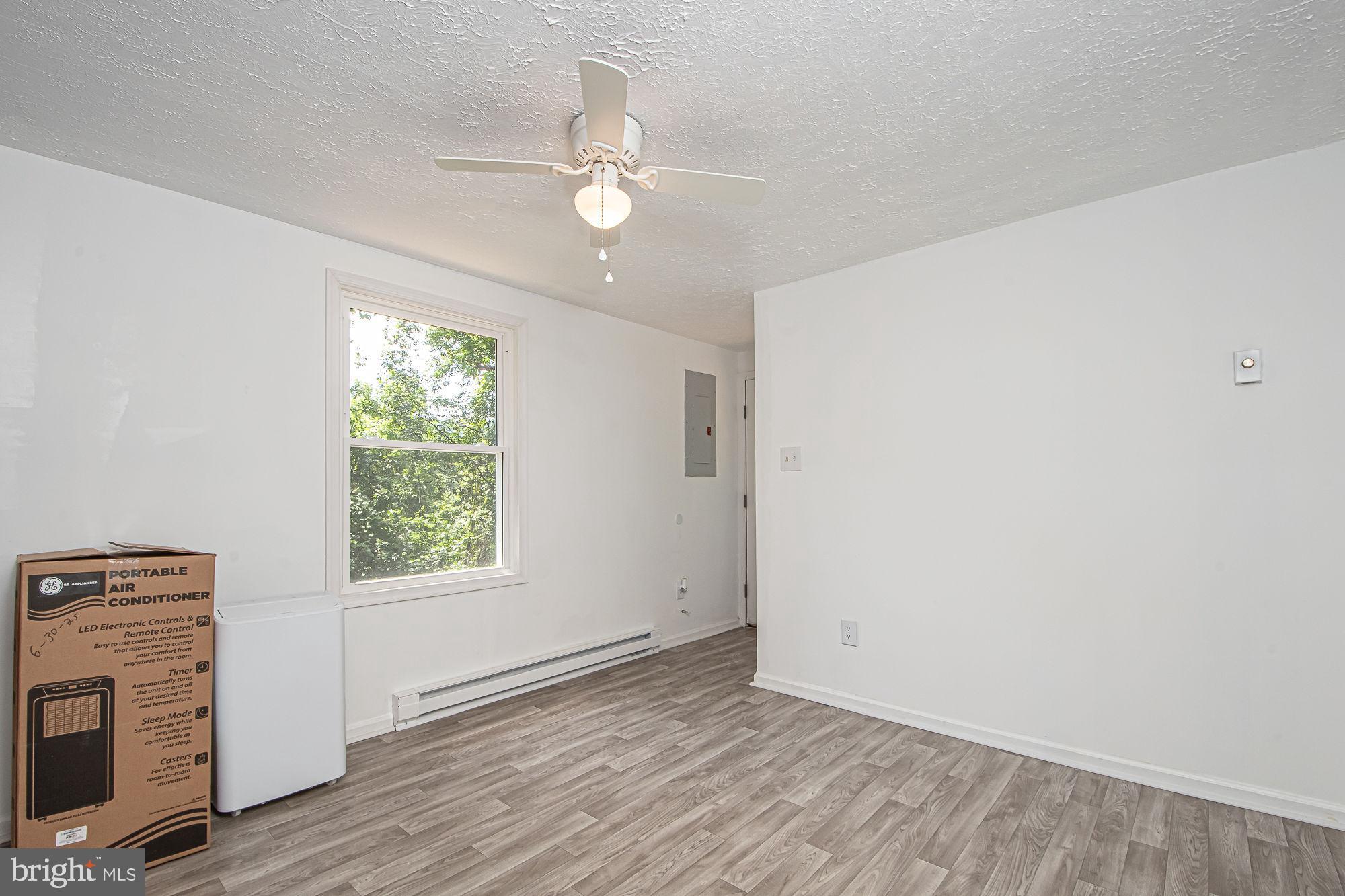 302 SUMMIT POINT DRIVE