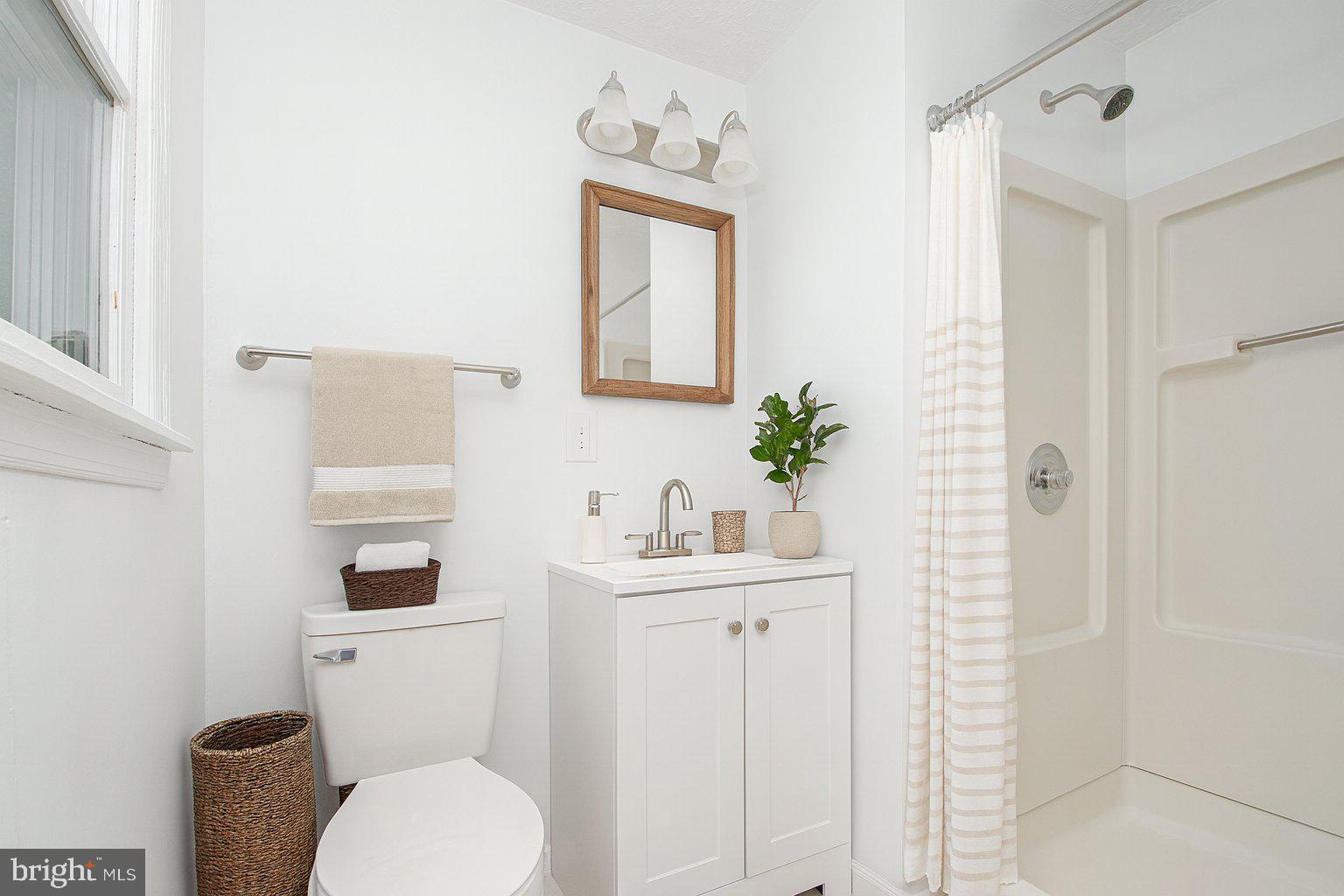 302 SUMMIT POINT DRIVE