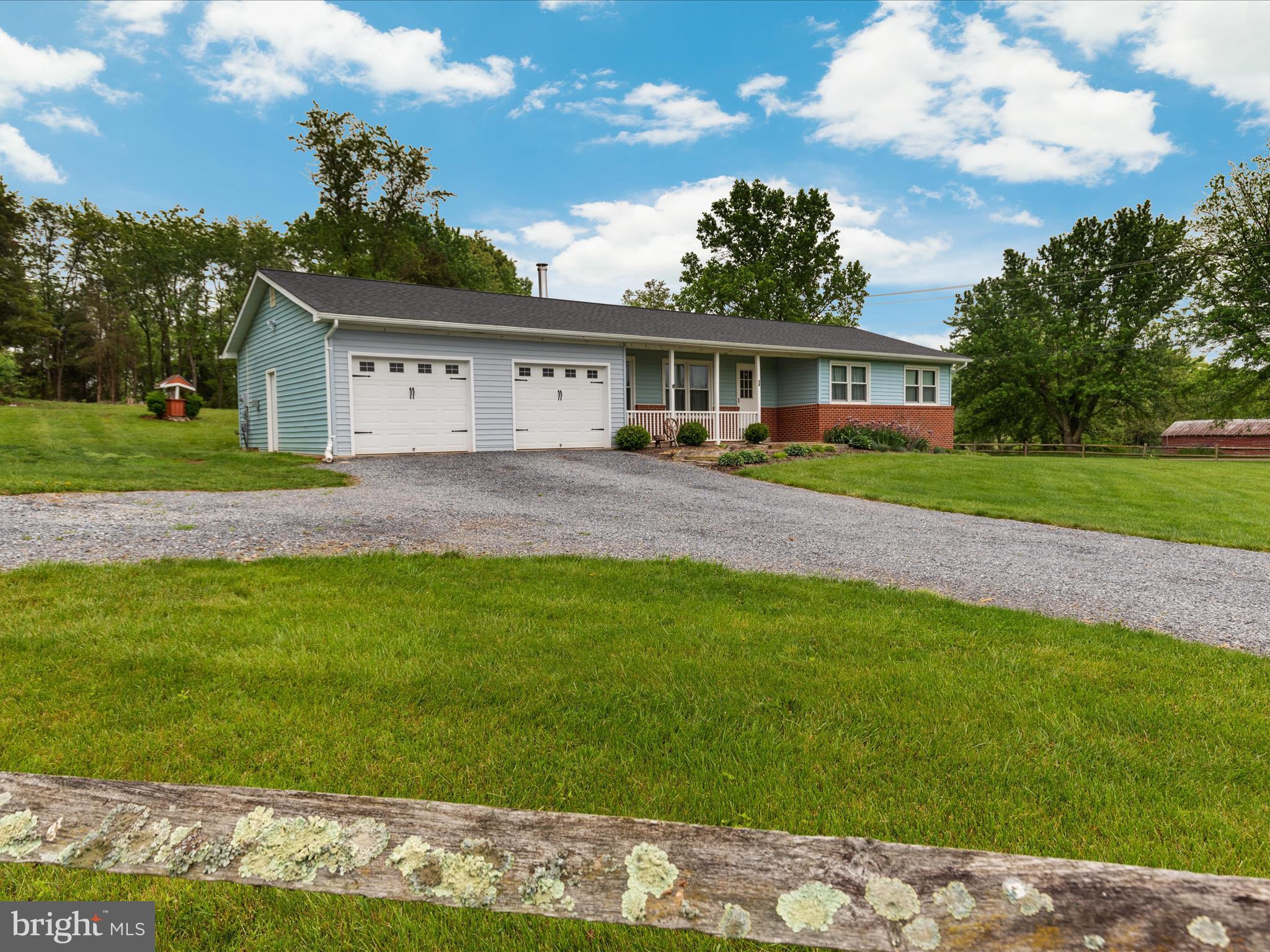 34 Fieldstone Dr