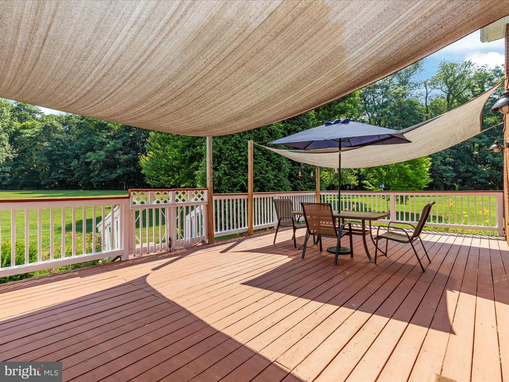 8 Miranda Ct