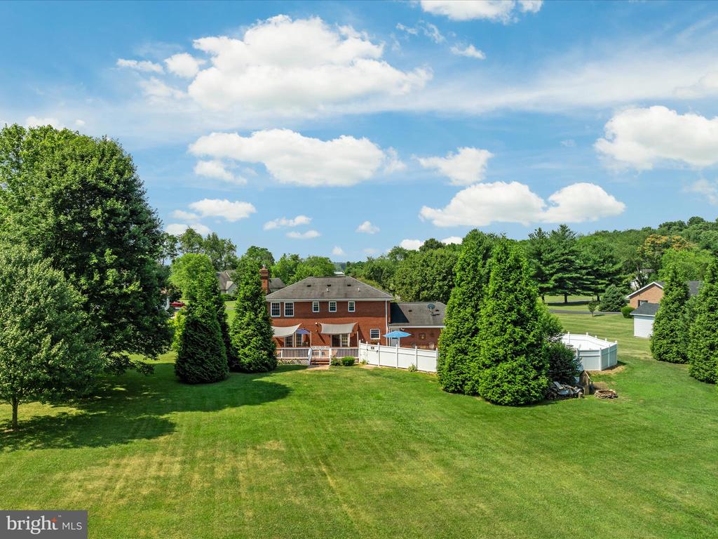 8 Miranda Ct
