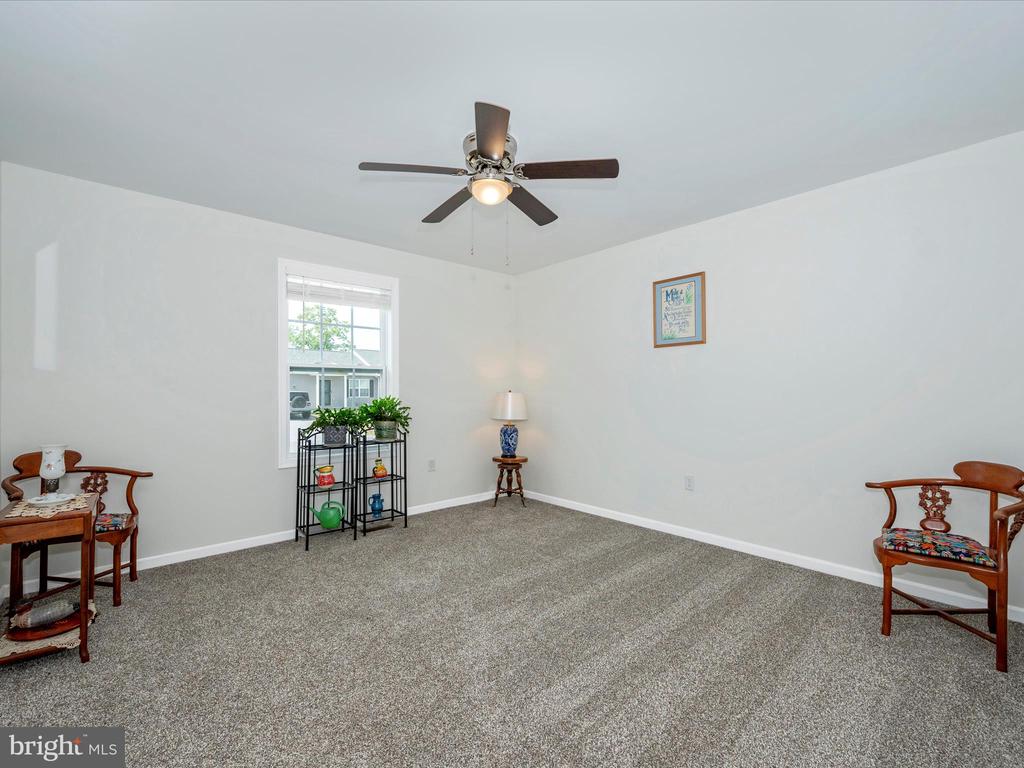 569 Basin Dr