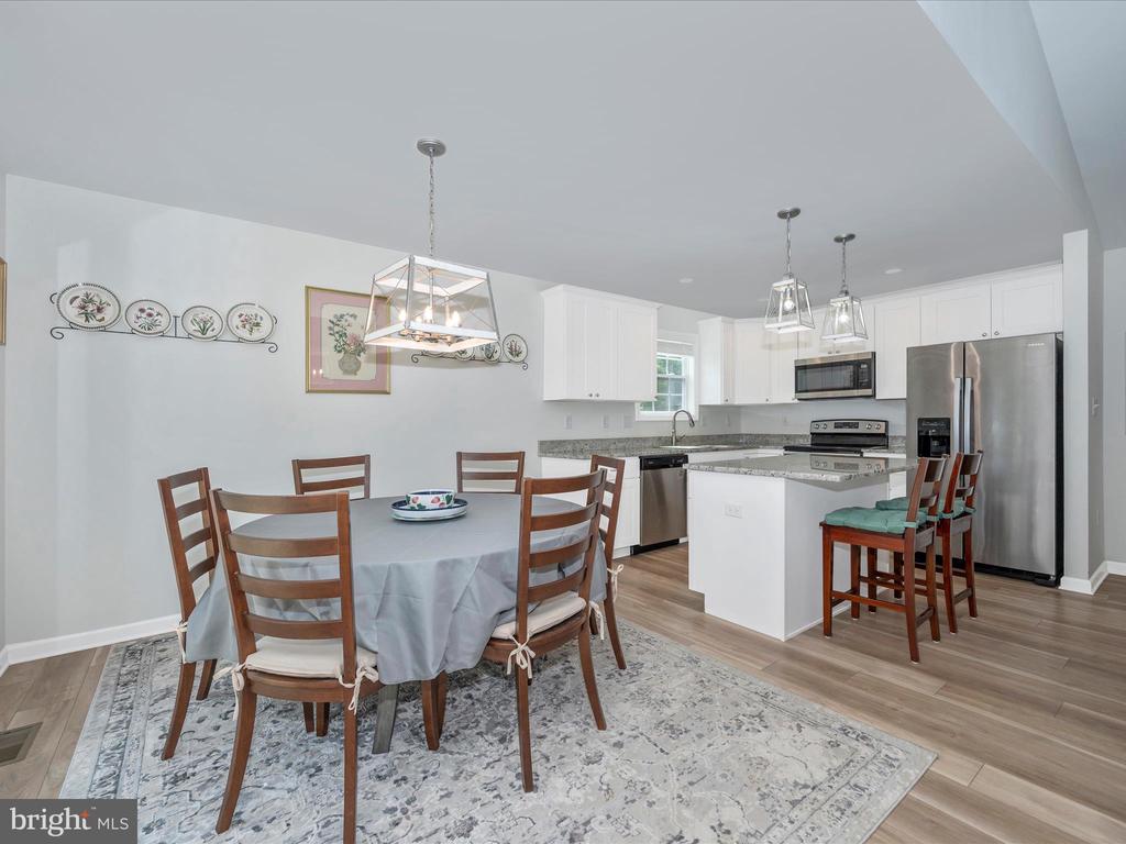 569 Basin Dr