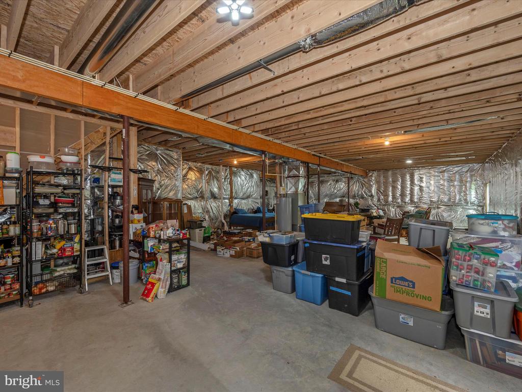 569 Basin Dr